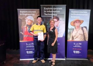 Celebrating excellence: Tan Thai wins national engineering award